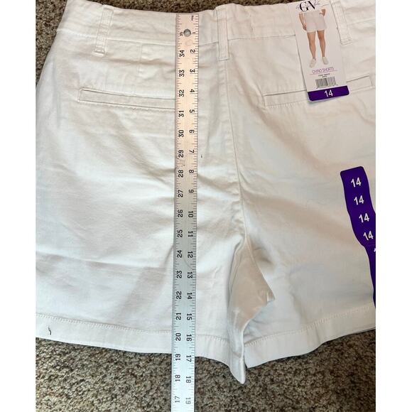 Gloria Vanderbilt Women's Chino Shorts, NWT, Size 14, White, Cotton, 5" inseam - Picture 6 of 8
